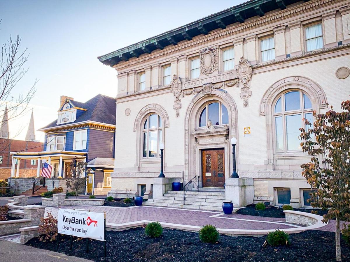 The Old Library Inn Bed & Breakfast Олийн Екстериор снимка